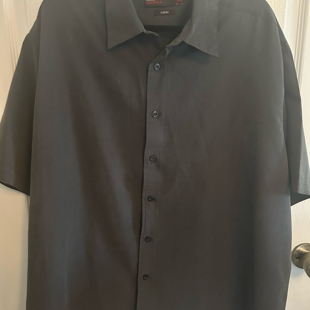 Perry Ellis Black Short-Sleeve Button-Down Shirt M4